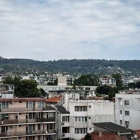 Apartment Casa Raya *