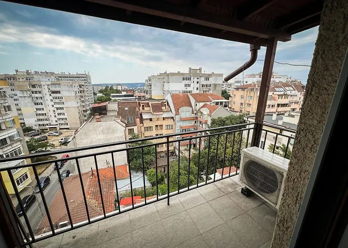 Casa Raya Apartment *