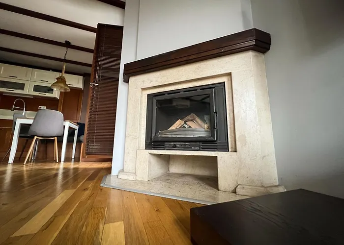 Casa Raya Apartment Warna